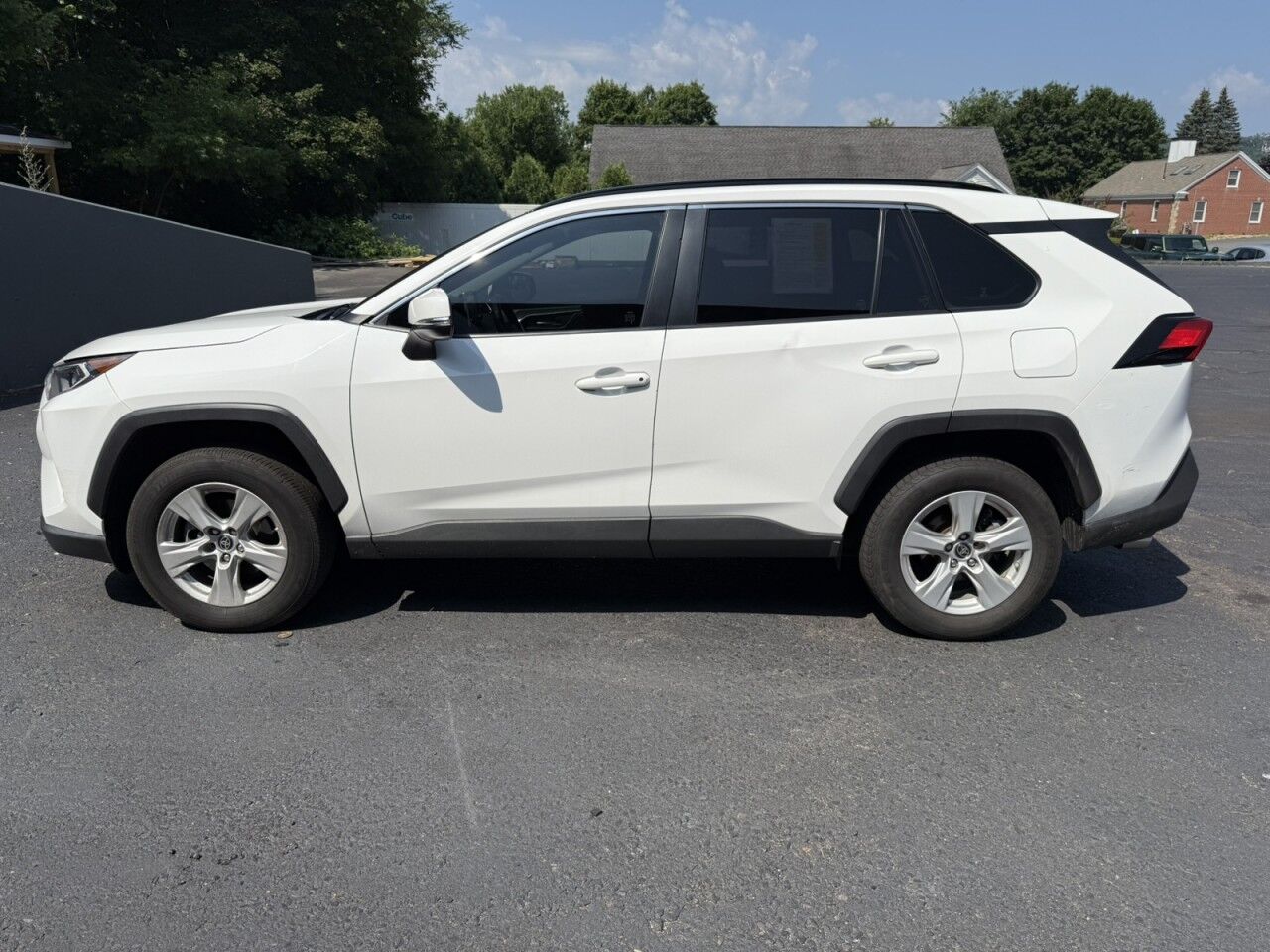 2019 Toyota RAV4 XLE Fitchburg MA