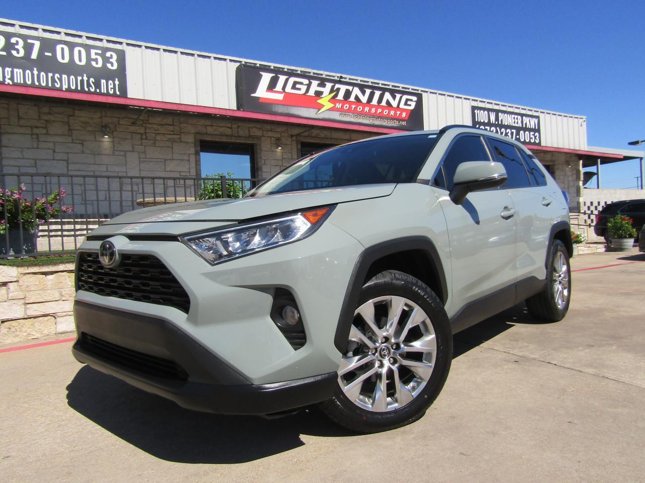 2019 Toyota RAV4 XLE Premium FWD (Natl)