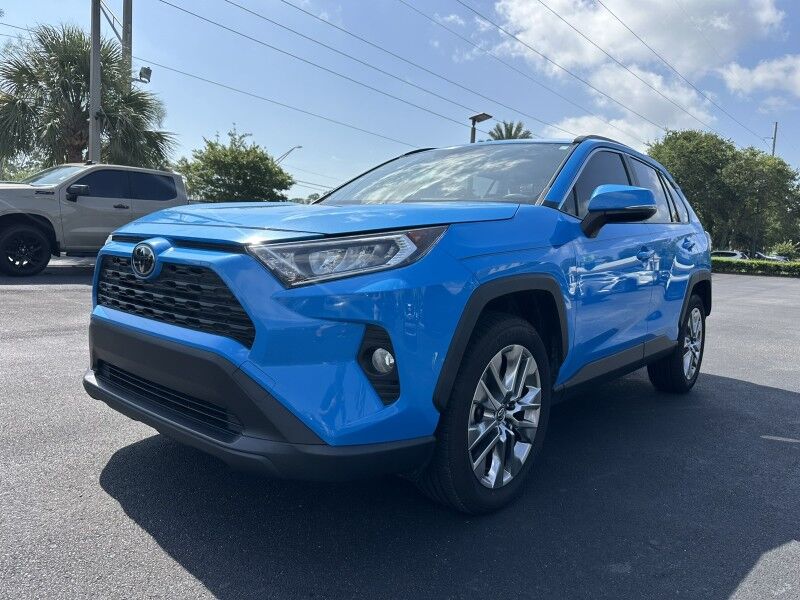 2019 Toyota RAV4 XLE Premium