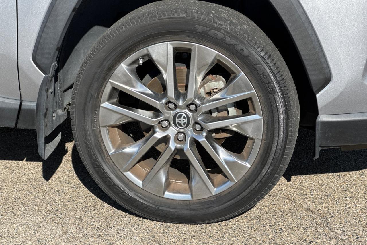 2019 Toyota RAV4 XLE Premium Roseville CA