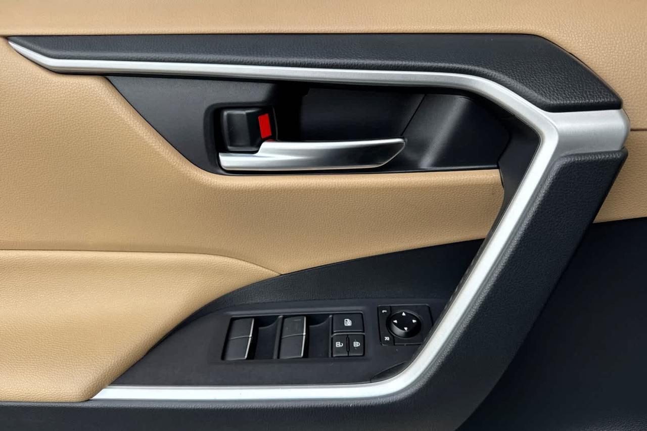 2019 Toyota RAV4 XLE Premium Roseville CA