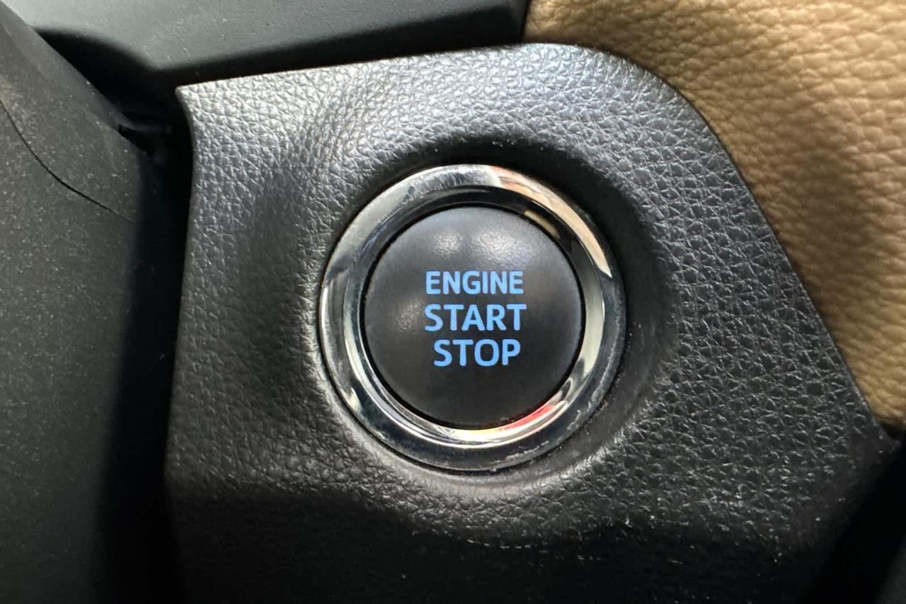 2019 Toyota RAV4 XLE Premium Roseville CA