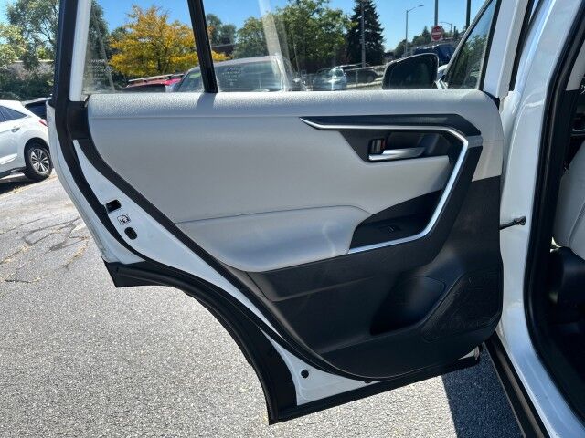 2019 Toyota RAV4 XLE Premium Worcester MA