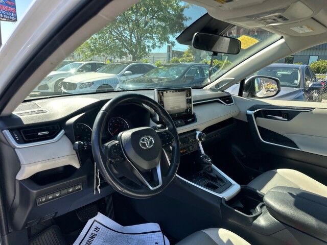 2019 Toyota RAV4 XLE Premium Worcester MA