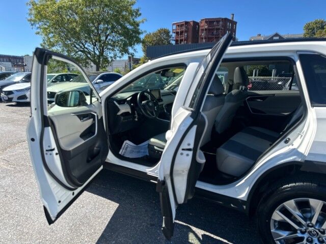 2019 Toyota RAV4 XLE Premium Worcester MA