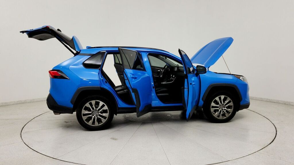 2019 Toyota RAV4 XLE Premium Laurel MD