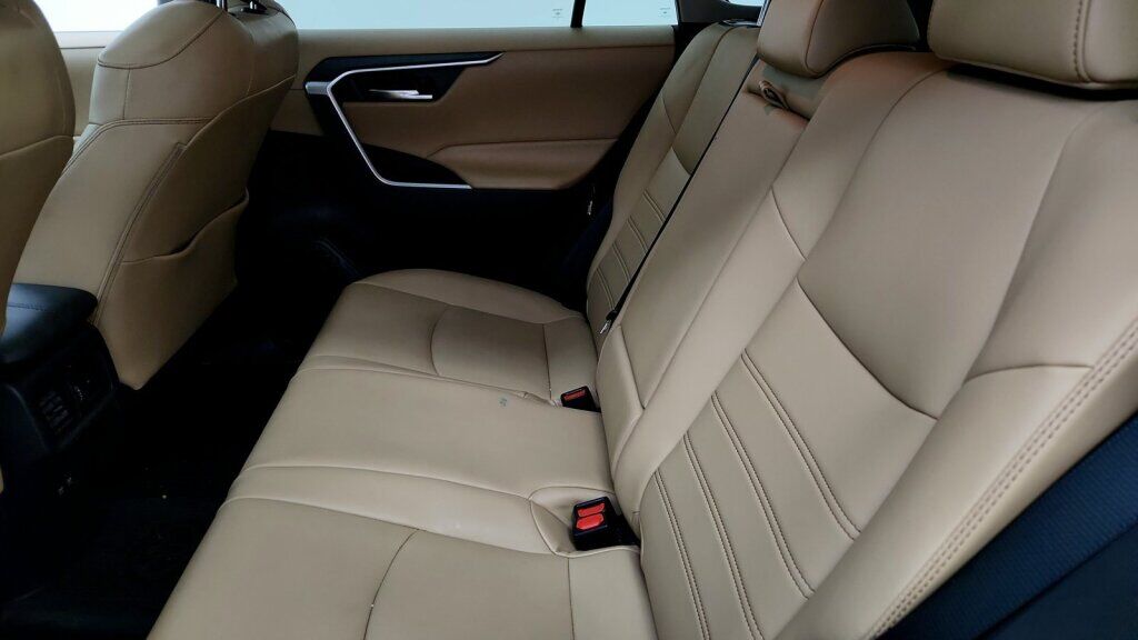 2019 Toyota RAV4 XLE Premium Laurel MD