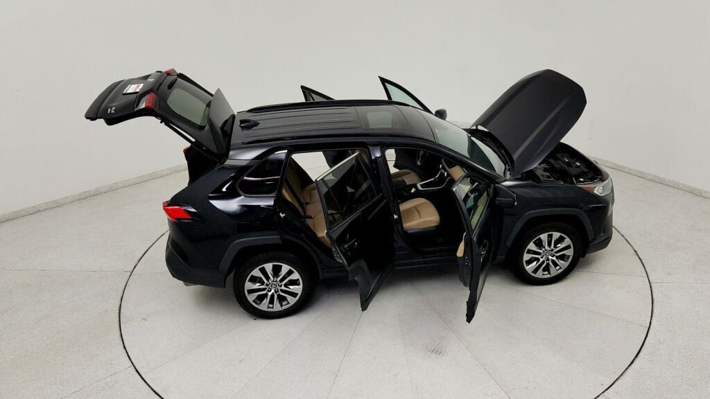 2019 Toyota RAV4 XLE Premium Laurel MD