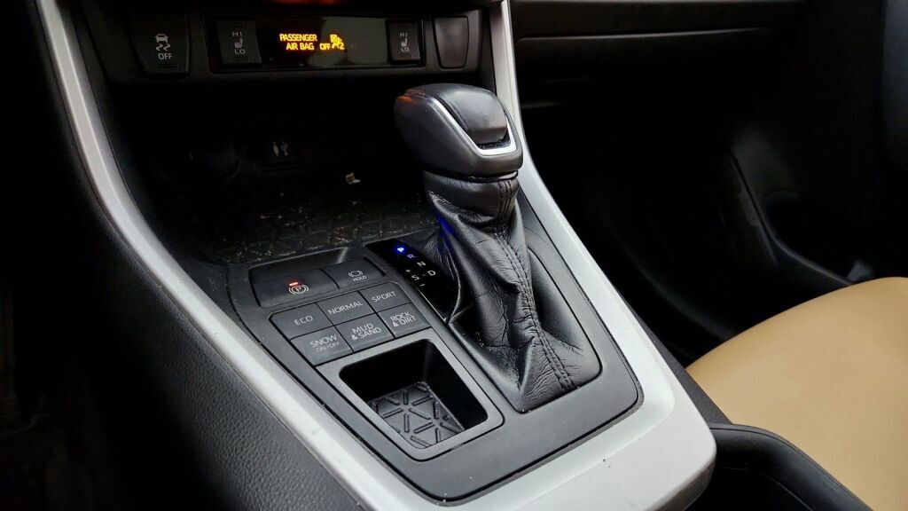 2019 Toyota RAV4 XLE Premium Laurel MD