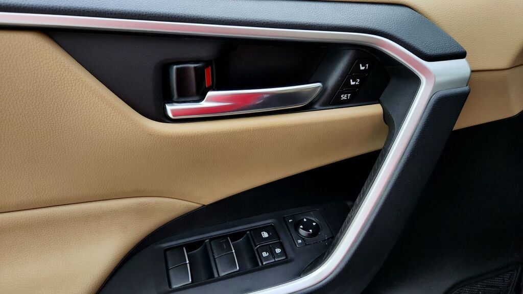 2019 Toyota RAV4 XLE Premium Laurel MD
