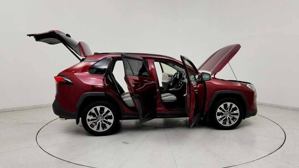 2019 Toyota RAV4 XLE Premium Laurel MD