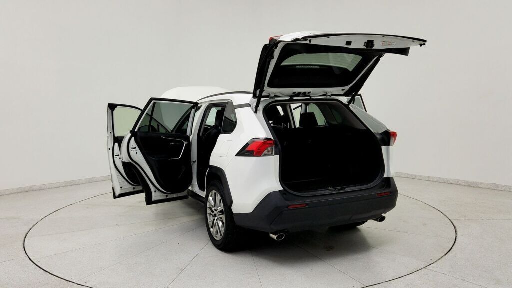 2019 Toyota RAV4 XLE Premium Laurel MD