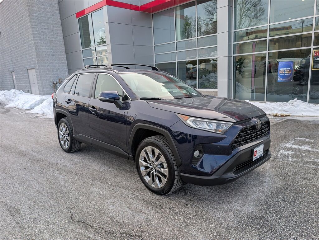 2019 Toyota RAV4 XLE Premium