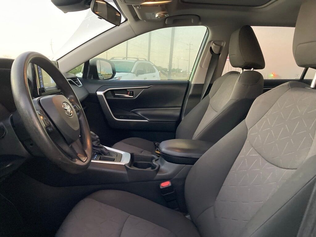2019 Toyota RAV4 XLE San Antonio TX
