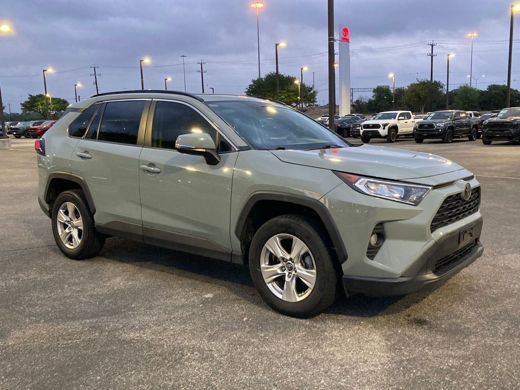 2019 Toyota RAV4 XLE