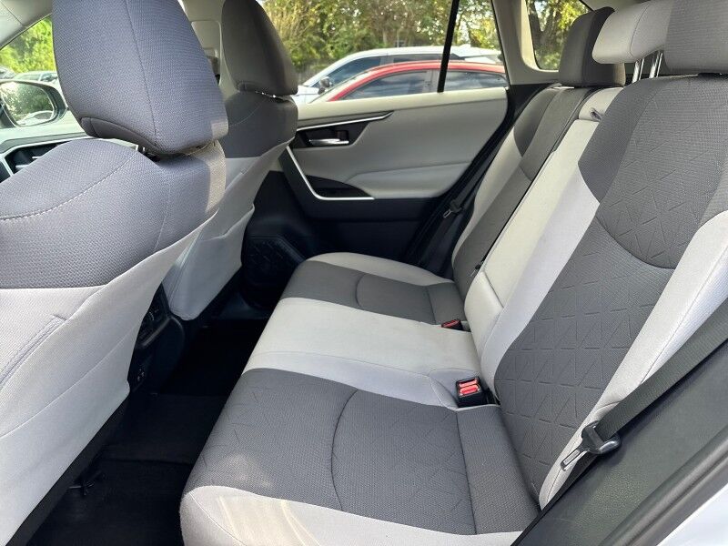 2019 Toyota RAV4 XLE w/SUNROOF Seffner FL