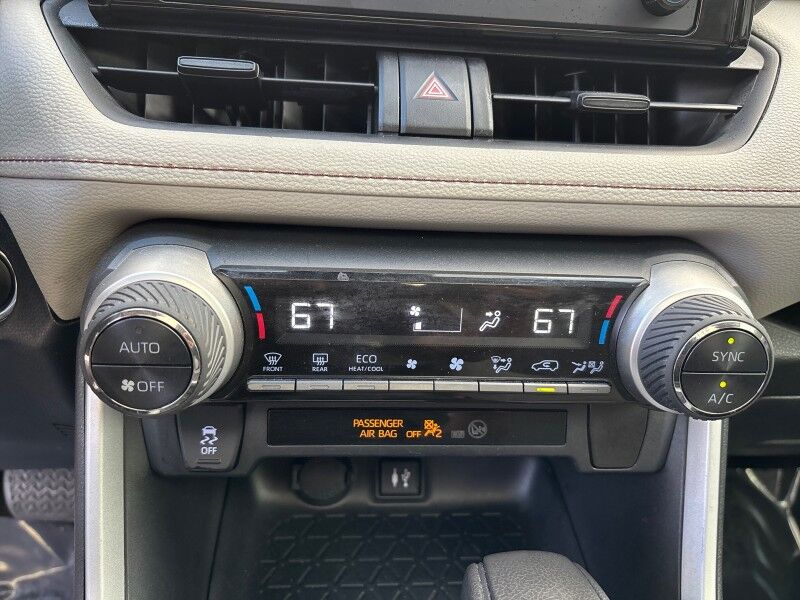 2019 Toyota RAV4 XLE w/SUNROOF Seffner FL