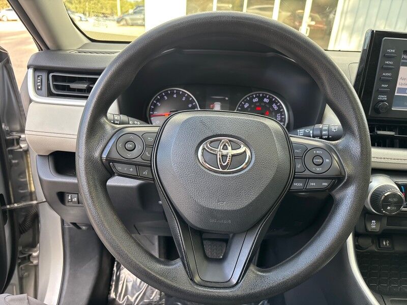2019 Toyota RAV4 XLE w/SUNROOF Seffner FL