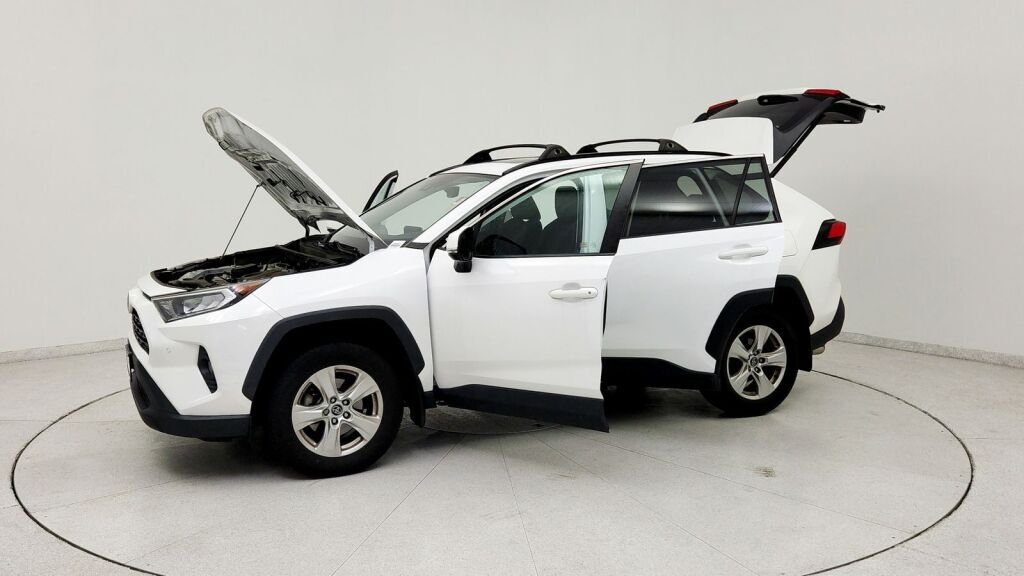 2019 Toyota RAV4 XLE Laurel MD