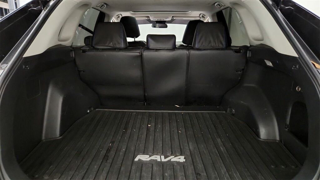 2019 Toyota RAV4 XLE Laurel MD