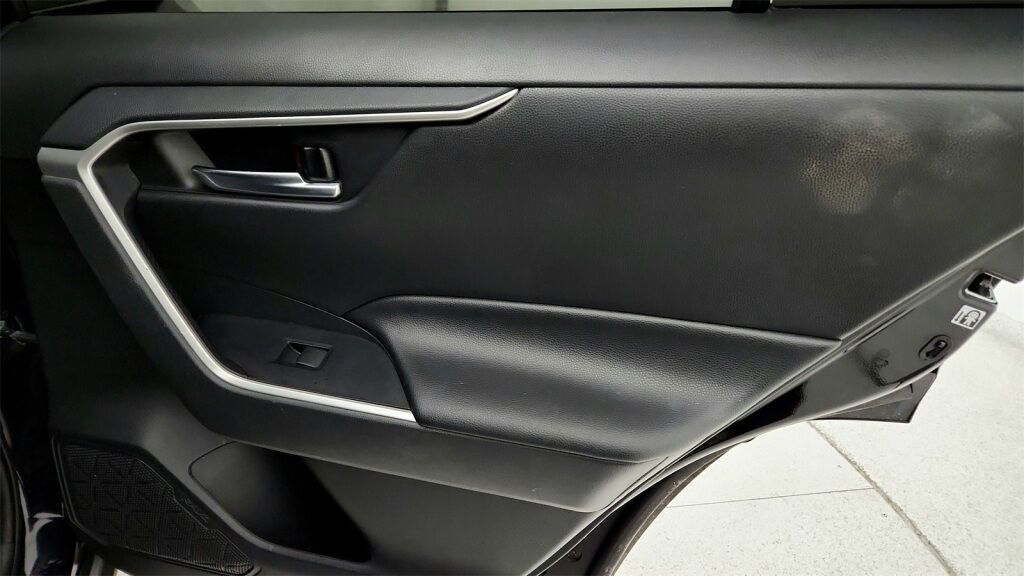 2019 Toyota RAV4 XLE Laurel MD