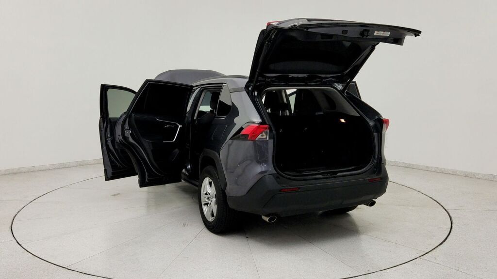 2019 Toyota RAV4 XLE Laurel MD