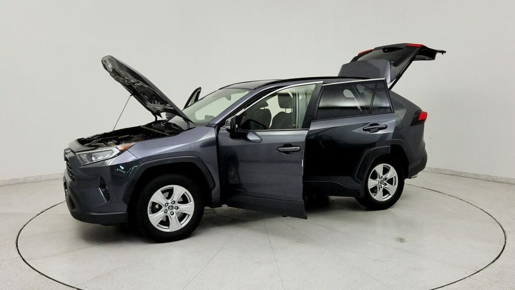 2019 Toyota RAV4 XLE Laurel MD