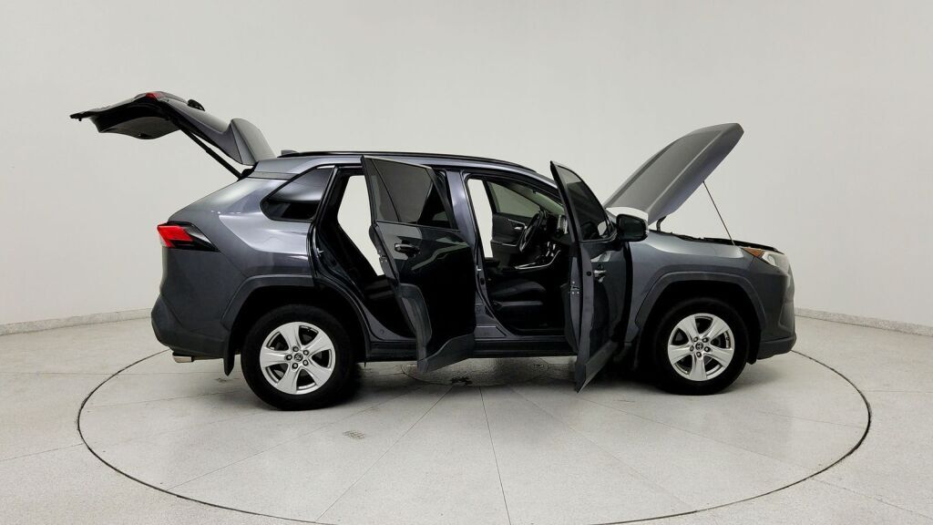 2019 Toyota RAV4 XLE Laurel MD