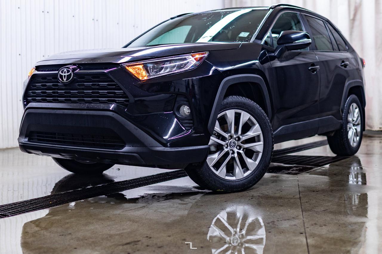 2019 Toyota Rav4 AWD XLE Leather Roof BCam Red Deer AB