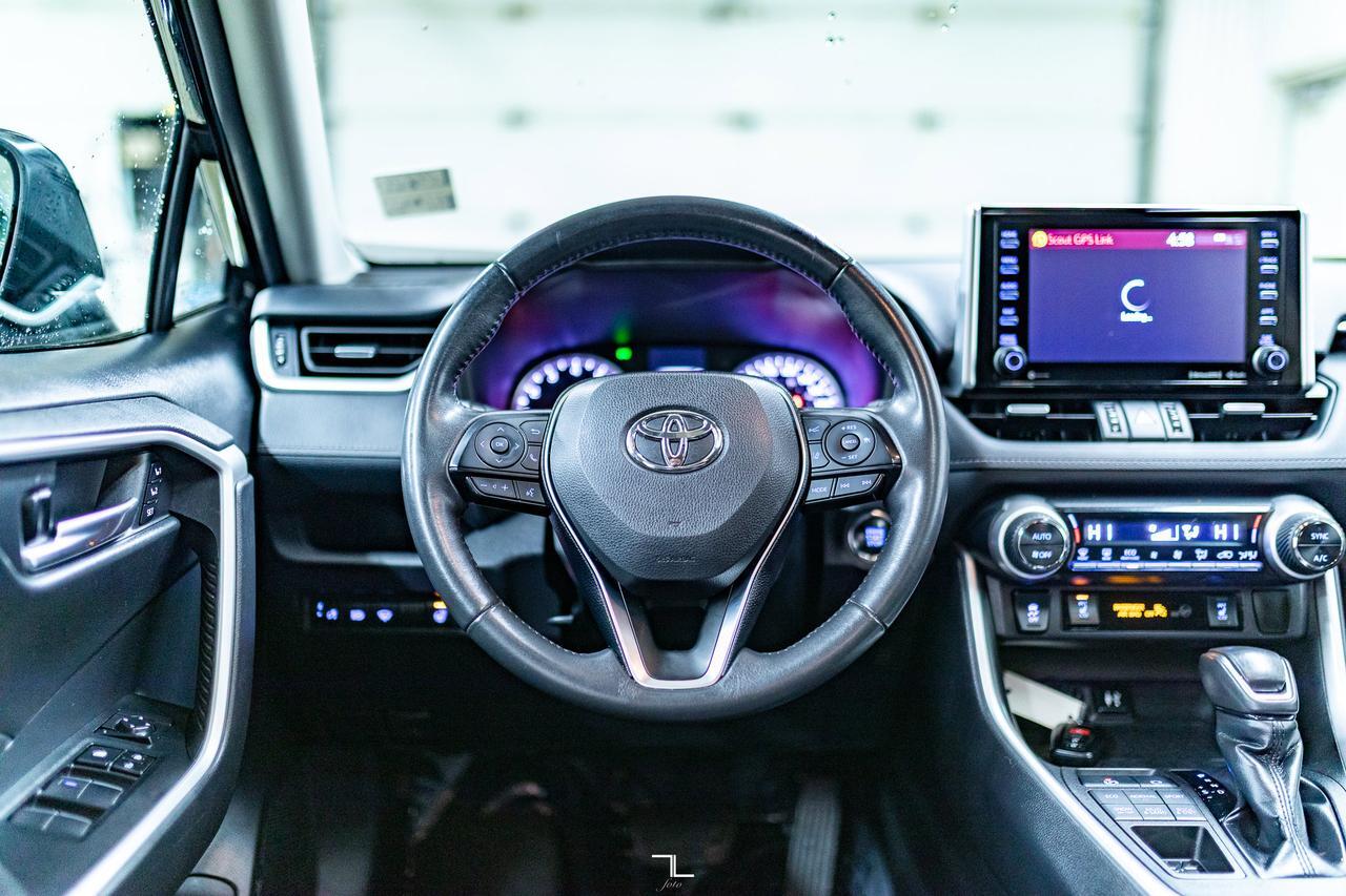 2019 Toyota Rav4 AWD XLE Leather Roof BCam Red Deer AB