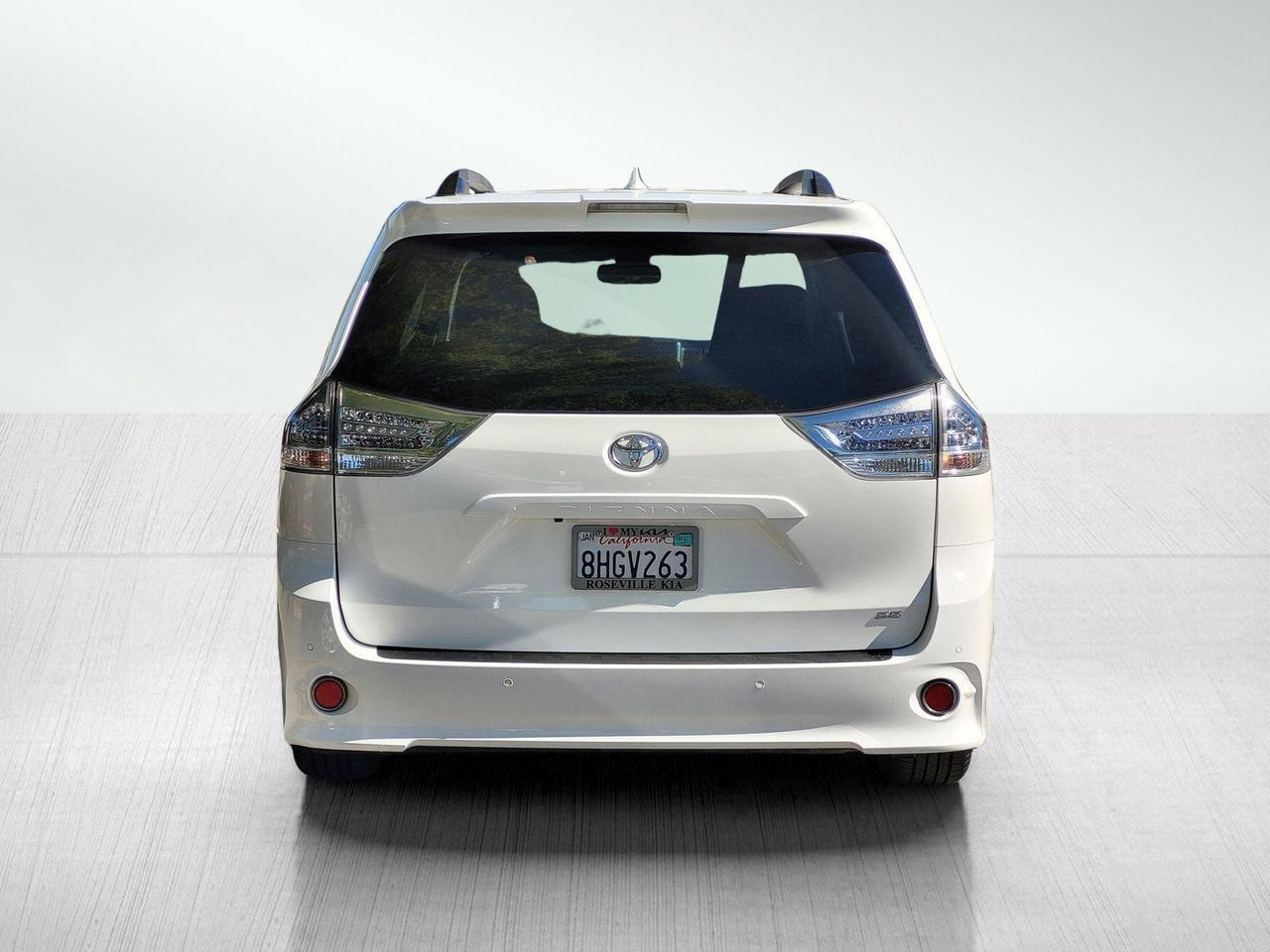 2019 Toyota SIENNA SE PREMIUM Roseville CA