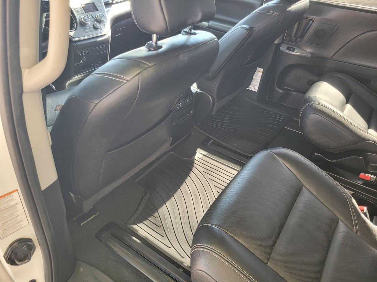 2019 Toyota SIENNA SE PREMIUM Roseville CA
