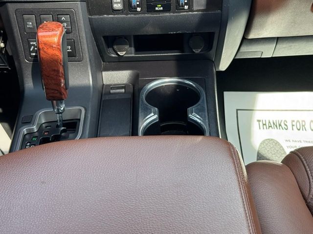2019 Toyota Sequoia Platinum Washington MO