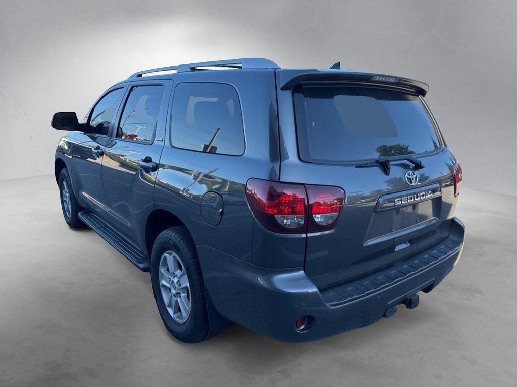 2019 Toyota Sequoia SR5