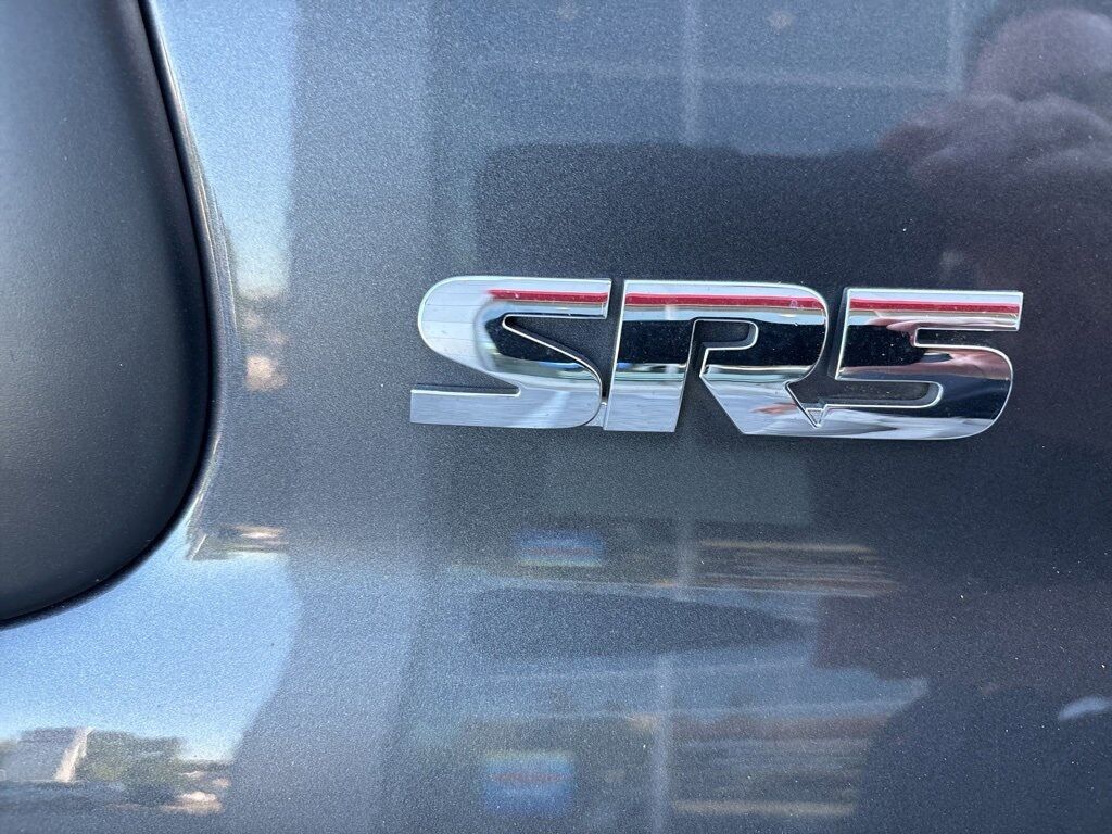 2019 Toyota Sequoia SR5