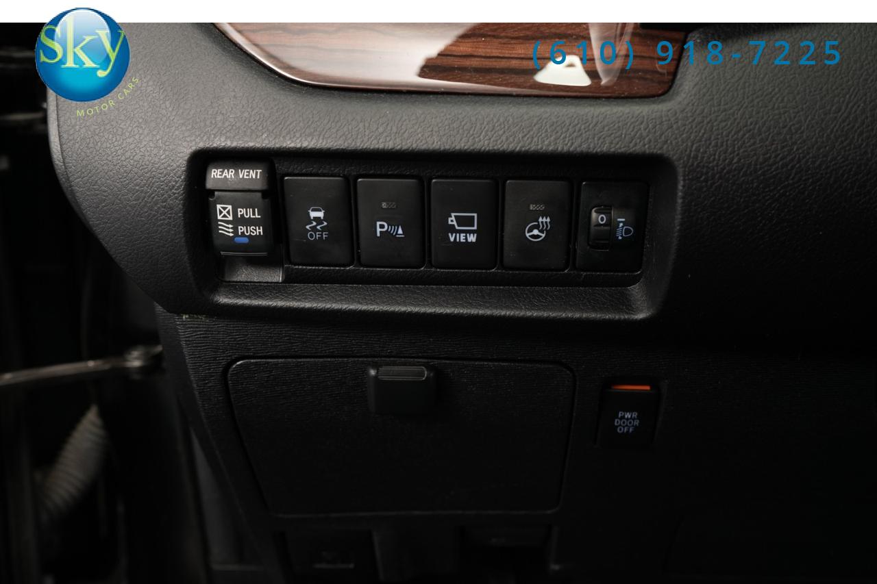 2019 Toyota Sienna AWD Limited Premium 7-PASSENGER REAR ENTERTAINMENT West Chester PA