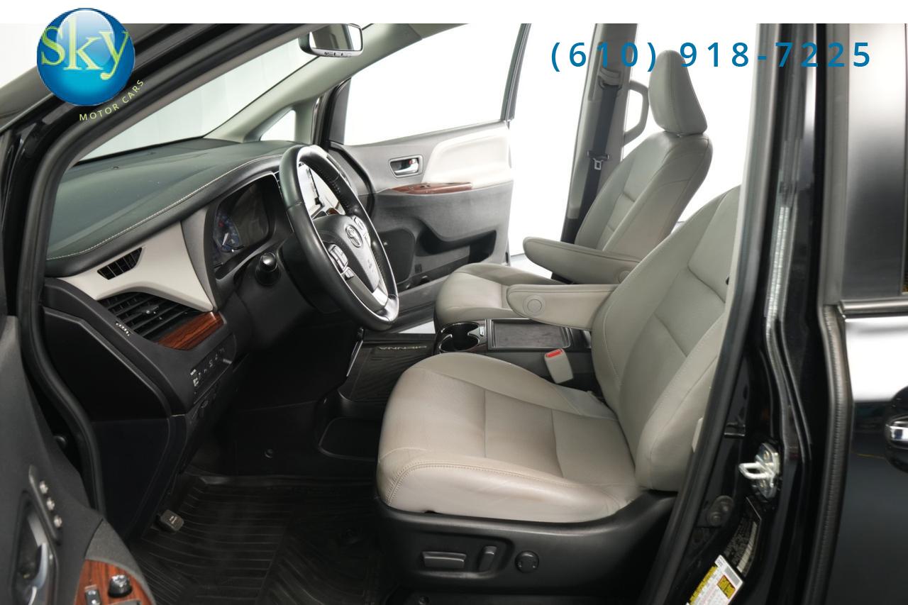 2019 Toyota Sienna AWD Limited Premium 7-PASSENGER REAR ENTERTAINMENT West Chester PA
