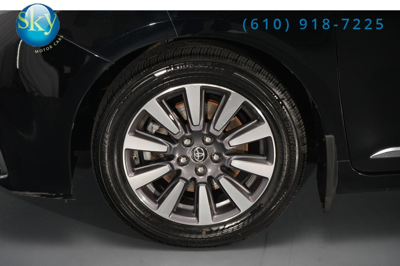 2019 Toyota Sienna AWD Limited Premium 7-PASSENGER REAR ENTERTAINMENT West Chester PA