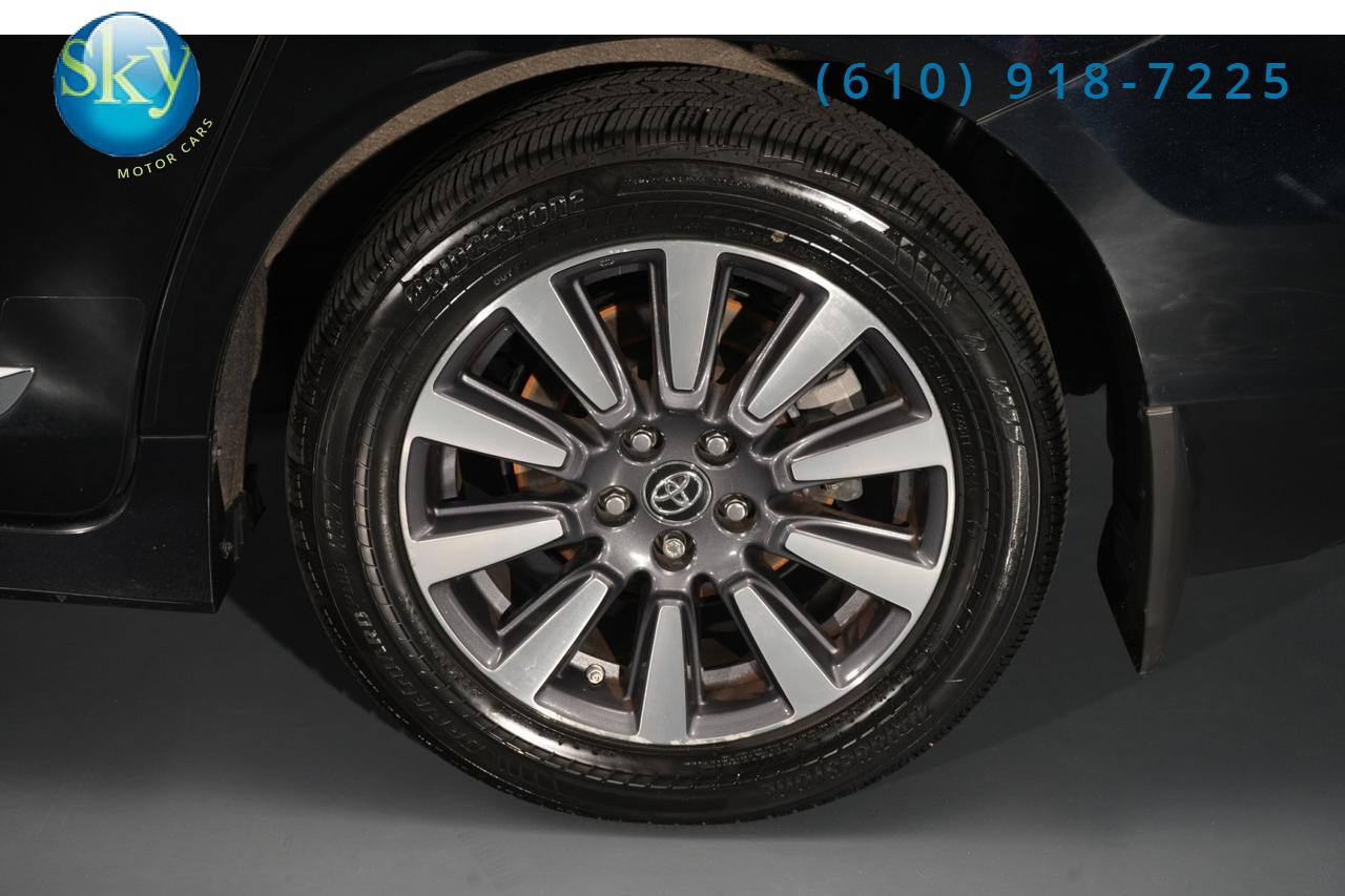 2019 Toyota Sienna AWD Limited Premium 7-PASSENGER REAR ENTERTAINMENT West Chester PA