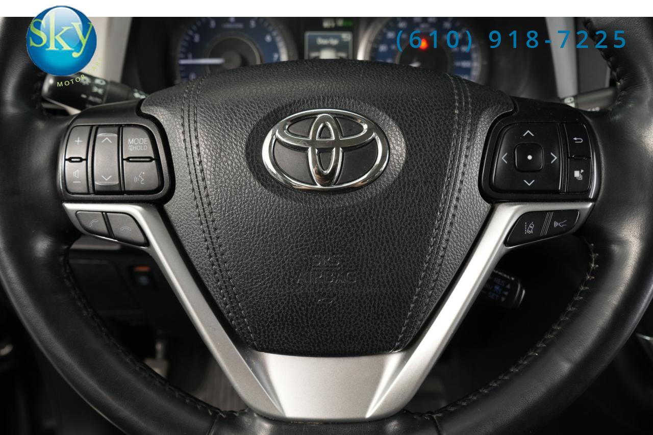 2019 Toyota Sienna AWD Limited Premium 7-PASSENGER REAR ENTERTAINMENT West Chester PA