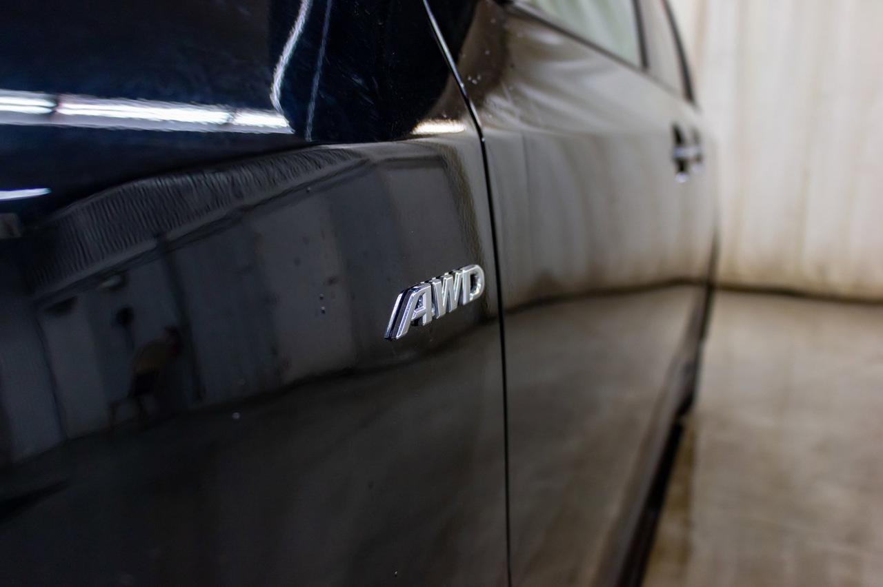 2019 Toyota Sienna AWD XLE Leather Roof Nav BCam Red Deer AB