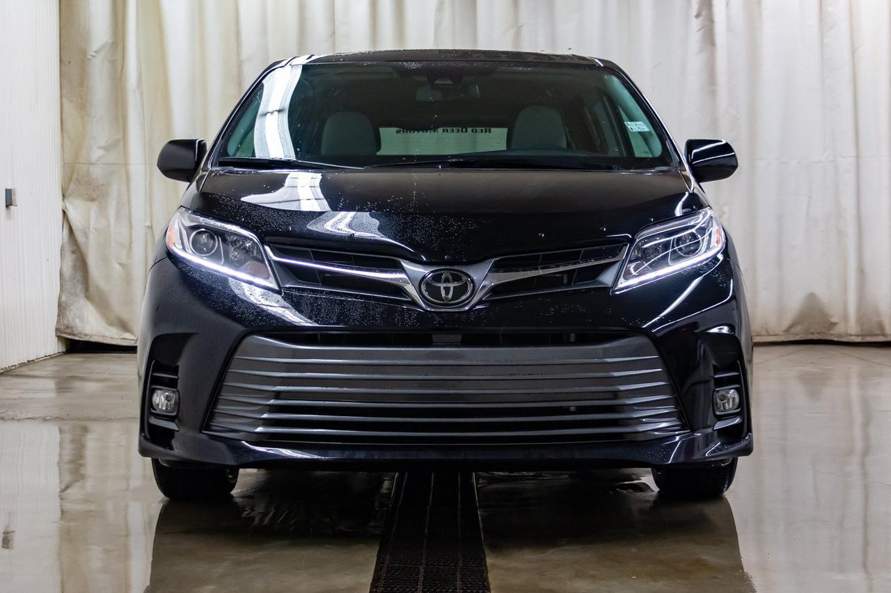 2019 Toyota Sienna AWD XLE Leather Roof Nav BCam Red Deer AB