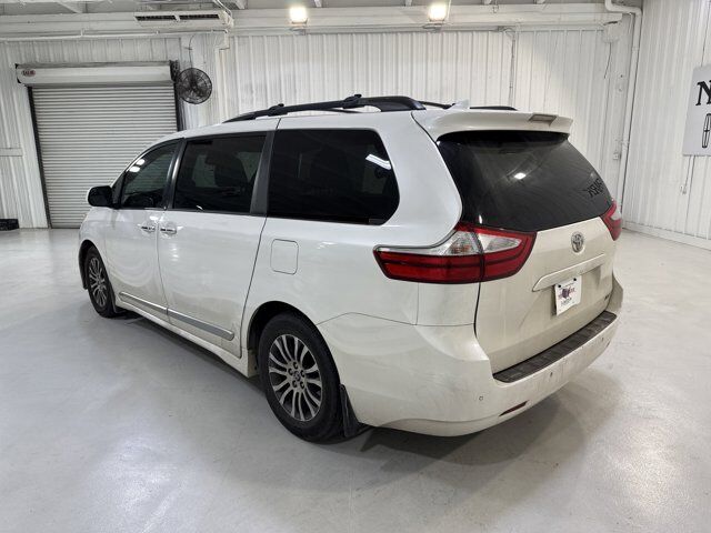 2019 Toyota Sienna L San Antonio TX