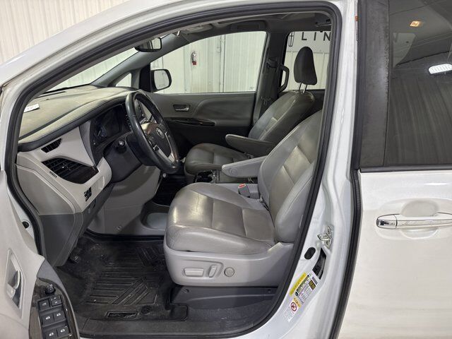2019 Toyota Sienna L San Antonio TX