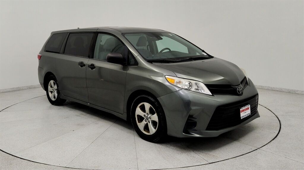 2019 Toyota Sienna L