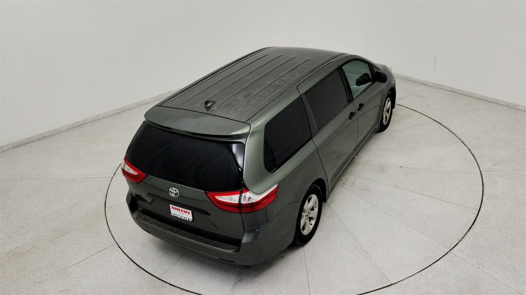 2019 Toyota Sienna L Laurel MD