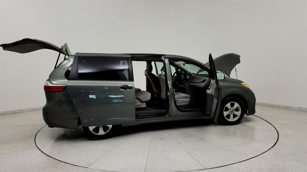 2019 Toyota Sienna L Laurel MD
