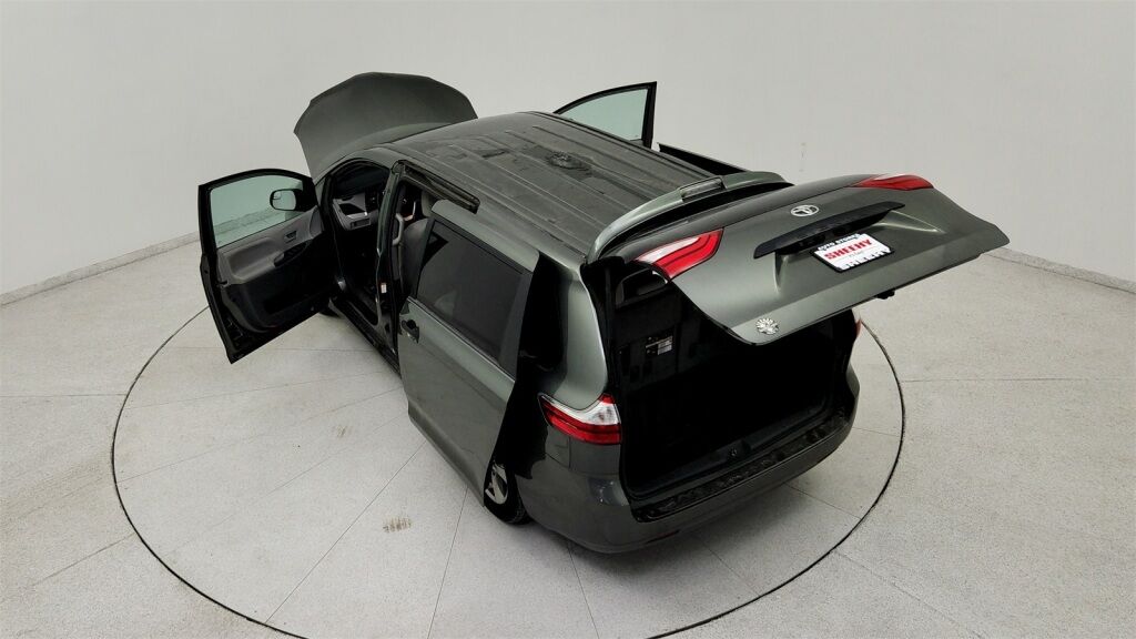 2019 Toyota Sienna L Laurel MD