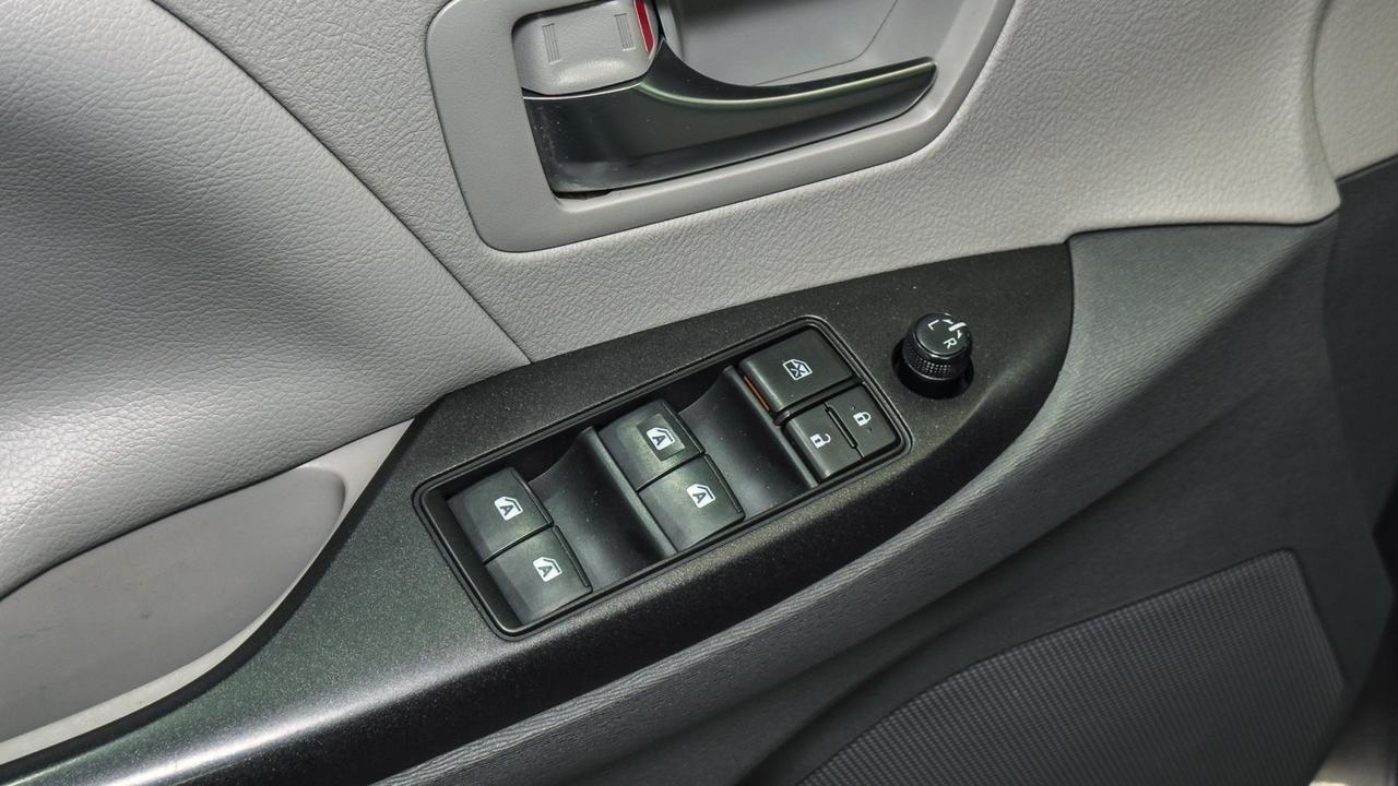 2019 Toyota Sienna LE AWD Tallmadge OH