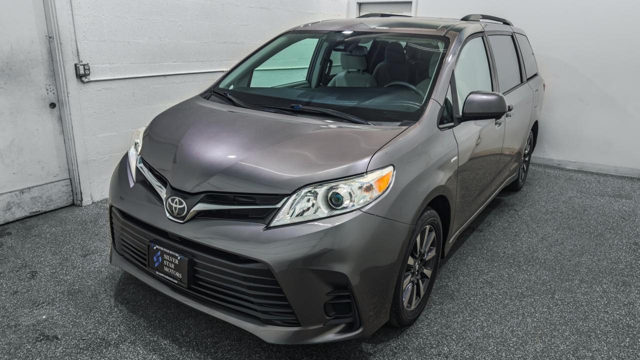 2019 Toyota Sienna LE AWD Tallmadge OH